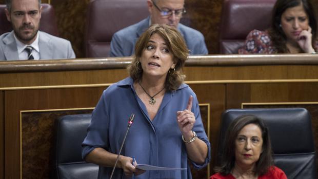 El Congreso pide al Gobierno la dimisión de la ministra Dolores Delgado