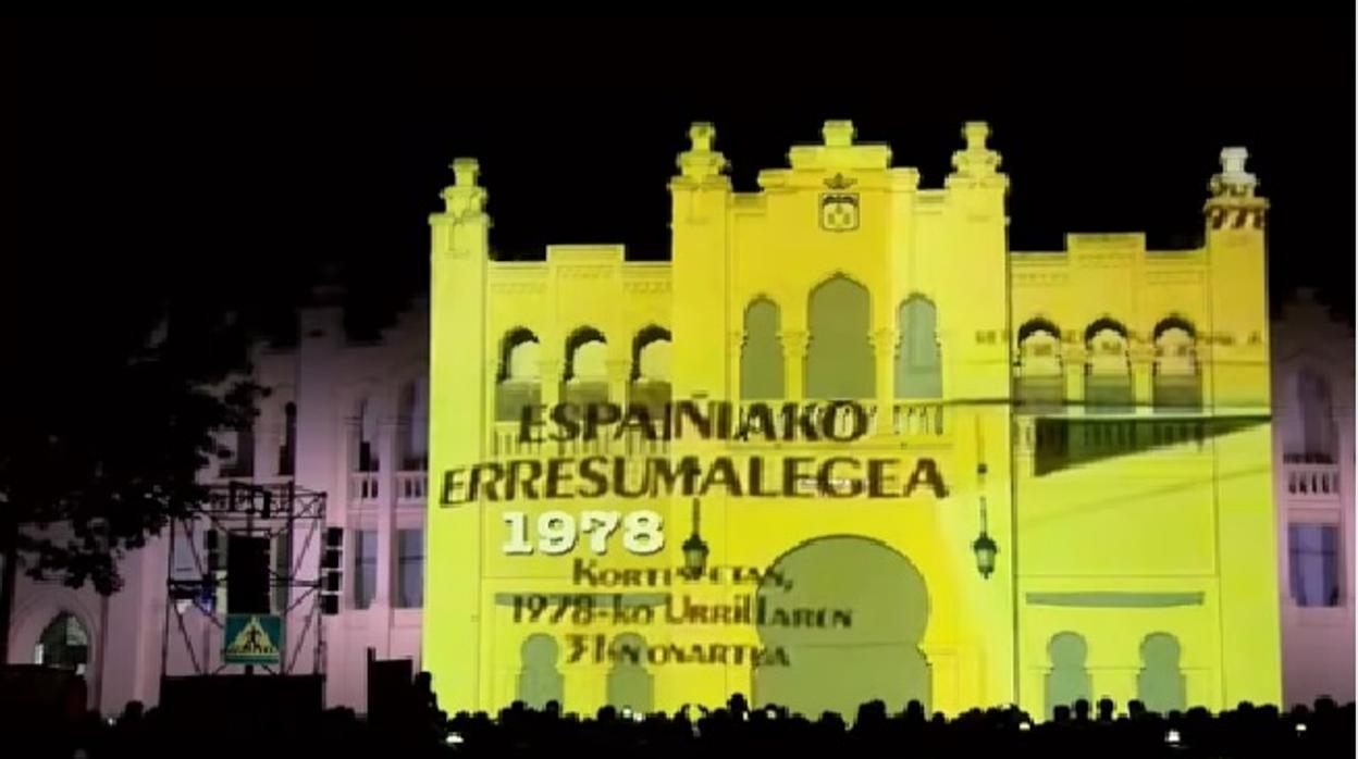 Captura de imagen del «video mapping» proyectado en la plaza de toros de Albacete durante la feria