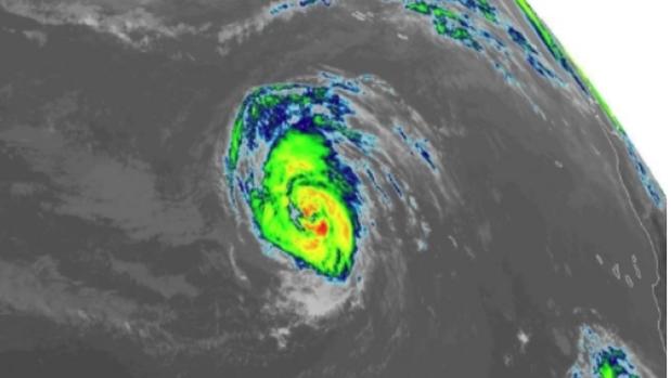 Un experto de AccuWeather define a Leslie como un «huracán zombie»