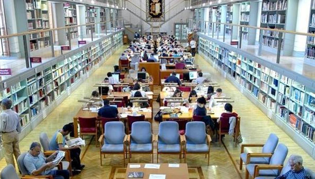 Sala de lectura de la Biblioteca de Castilla-La Mancha