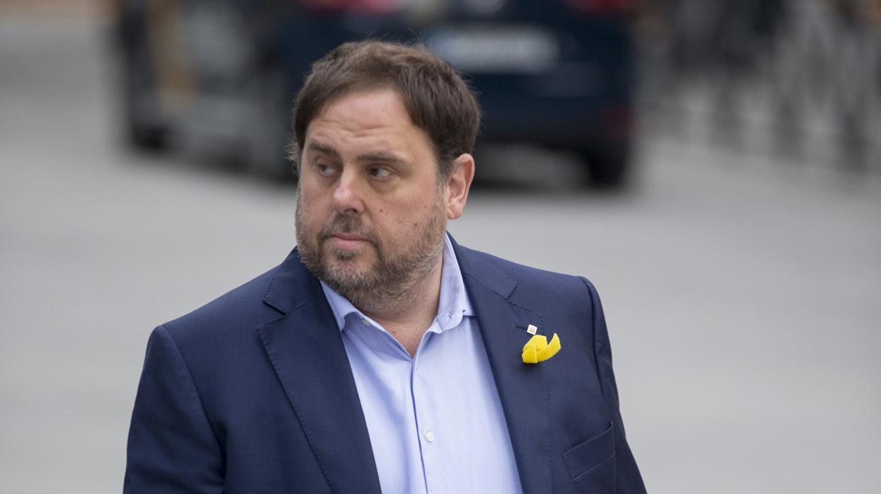 Oriol Junqueras se dirige, el 2 de noviembre de 2017, a declarar en la Audiencia Nacional, el día en el que la juez Carmen Lamela ordenaría su ingreso en prisión de forma preventiva, de la que no ha salido todavía