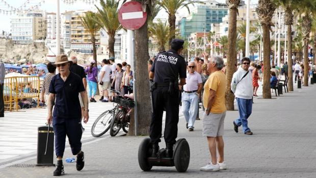 UGT reclama «acciones judiciales» contra un tribunal de oposición del que forma parte en Benidorm