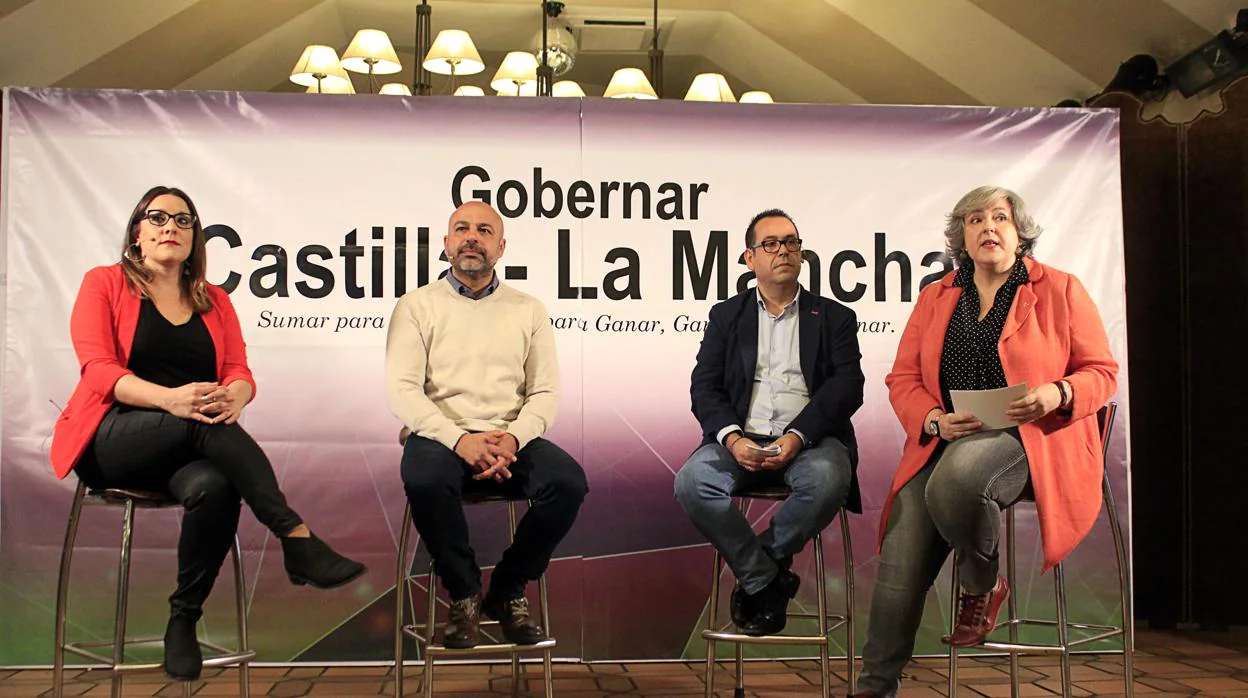 De izquierda a derecha: María Díaz, José García Molina, Juan Ramón Crespo e Isabel Álvarez