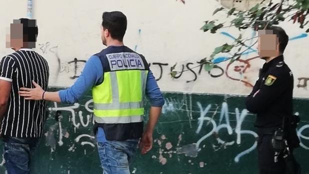 Detenido un narcotraficante denunciado por su pareja por agredirla sexualmente y amenazarla de muerte