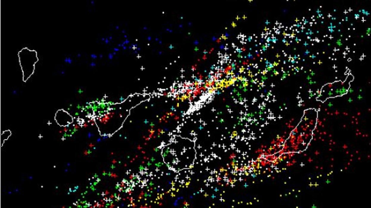 Mapa de rayos sobre Canarias este jueves