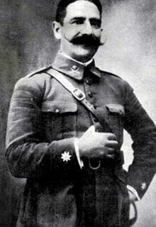 Comandante Federico Gómez de Salazar, impulsor de numerosas disciplinas deportivas en Toledo durante los primeros años del siglo XX y a quien estuvo dedicada la Vuelta a Toledo