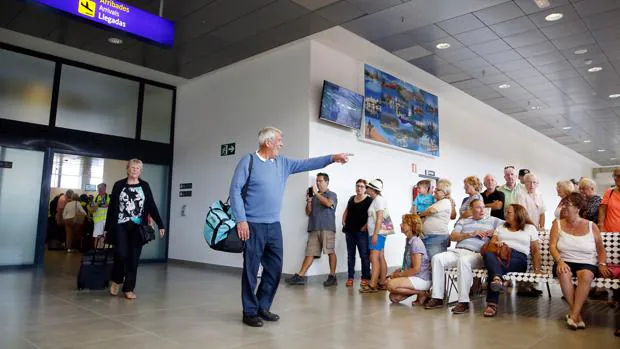 La Generalitat subvenciona dos rutas desde Alemania y Hungría con el aeropuerto de Castellón