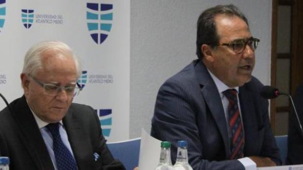 Pin Arboledas preside la apertura del curso académico de Unidam