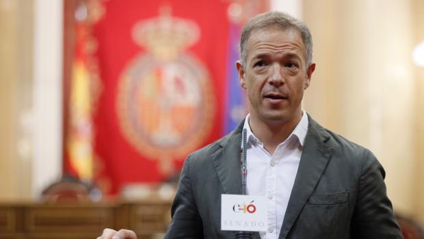 El PSOE censura el acto que une a Cs, PP y VOX       por «agitar el odio»