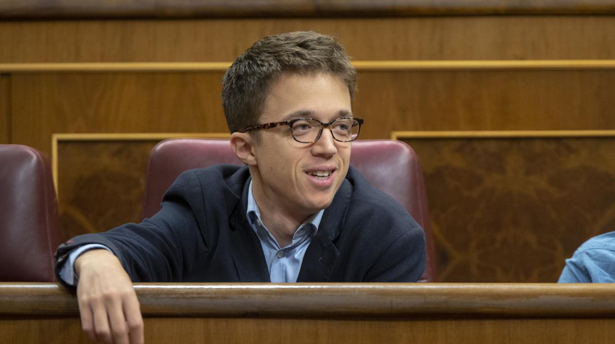 El candidato de Podemos a la Comunidad de Madrid, Íñigo Errejón, en el Congreso de los Diputados