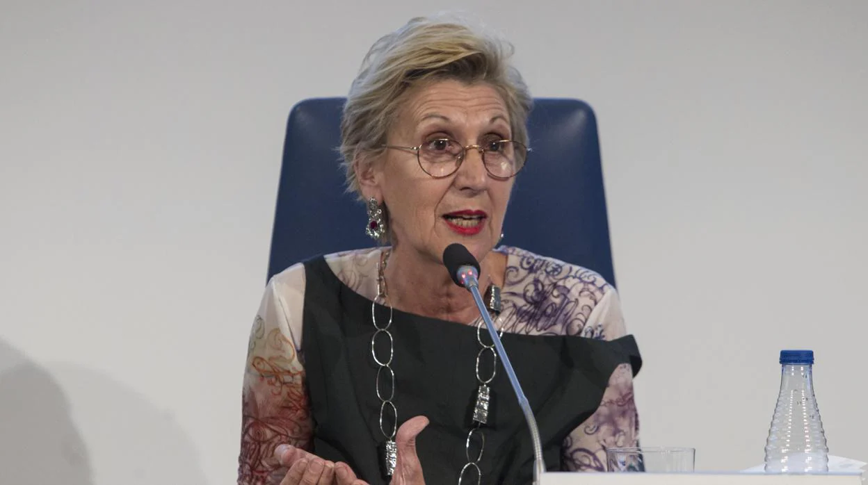 La confundadora de UPYD, Rosa Díez, durante una conferencia en Madrid, en enero
