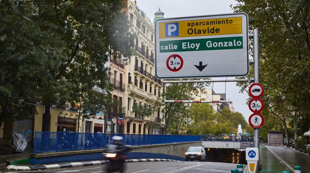 El aparcamiento de la plaza de Olavide será el primero del año en remunicipalizarse