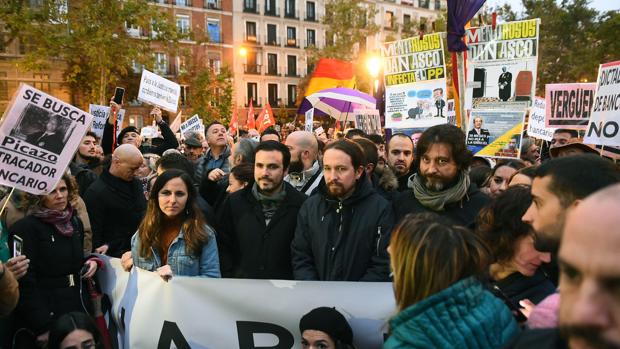 Podemos capitaliza el fallo de las hipotecas y pide una ley que reconozca que «se debe dinero a los españoles»