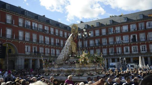 La festividad de La Almudena, entre Madrid Central y el reto de las migraciones