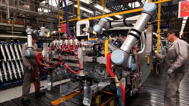 PSA Vigo producirá las pre-series del nuevo todocamino en mayo