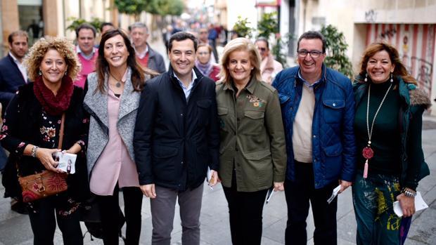 Juanma Moreno: «Muy nerviosa tiene que estar Díaz cuando pide a su íntimo enemigo que le eche un cable»