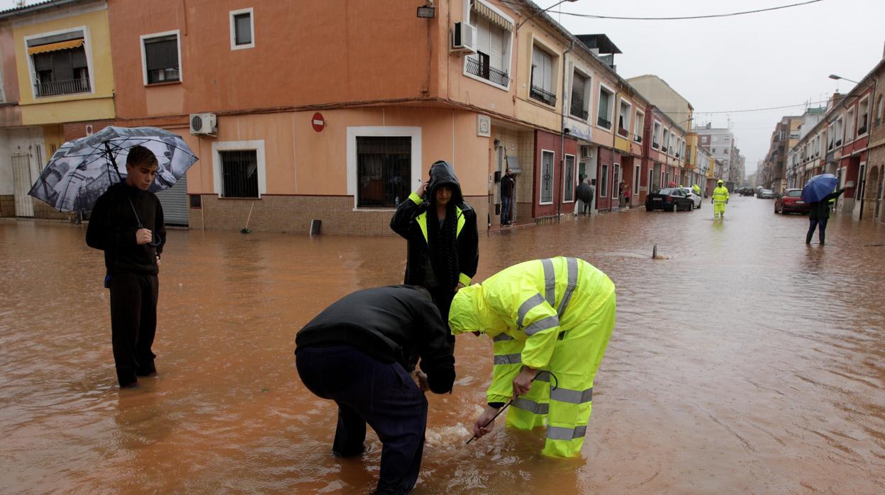 Inundaciones tras las fuertes lluvias en Alzira