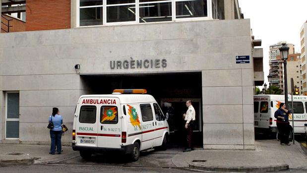 Advierten de un colapso en el Hospital Clínico de Valencia por la caída del sistema informático