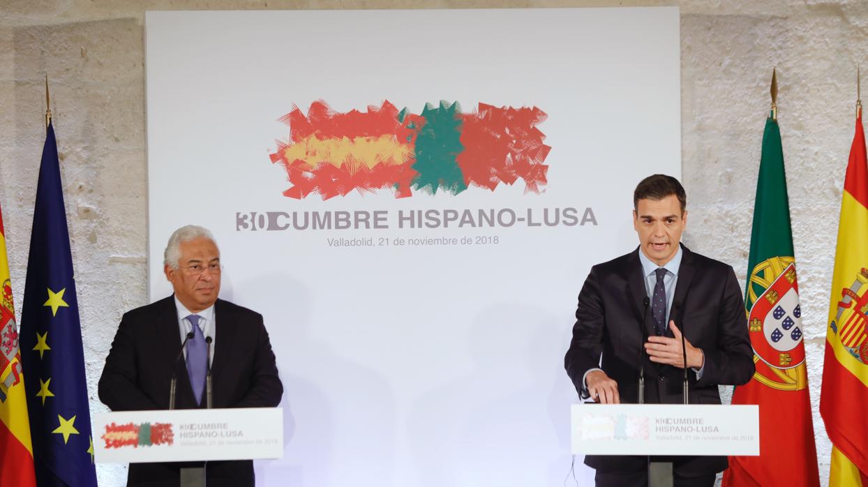 Antonio Costa y Pedro Sánchez en la rueda de prensa de la Cumbre Hispano-Lusa celebrada en Valladolid