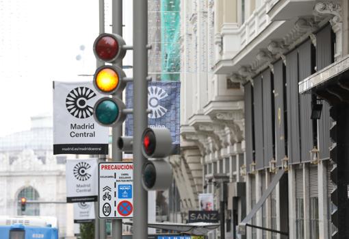 Dos carriles, 143 bancos, 89 perales chinos y 228 farolas led: así es la nueva Gran Vía