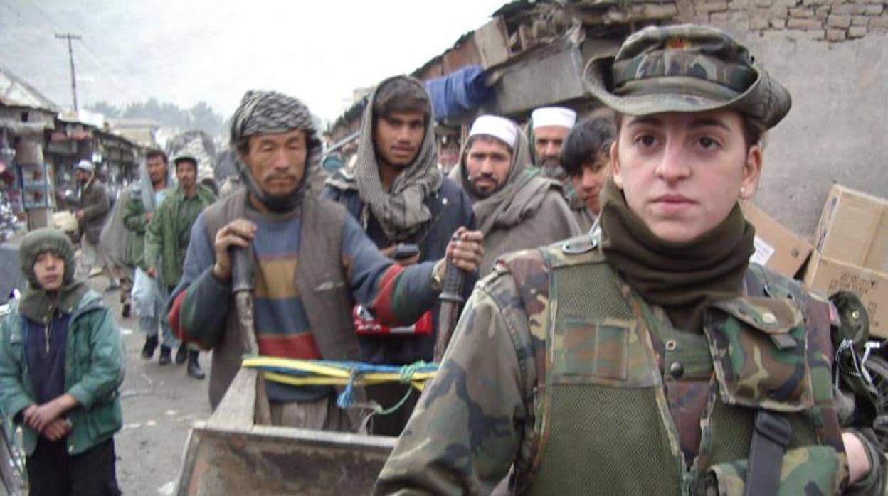 Una soldado del Ejército en una misión en Kabul (Afganistán)