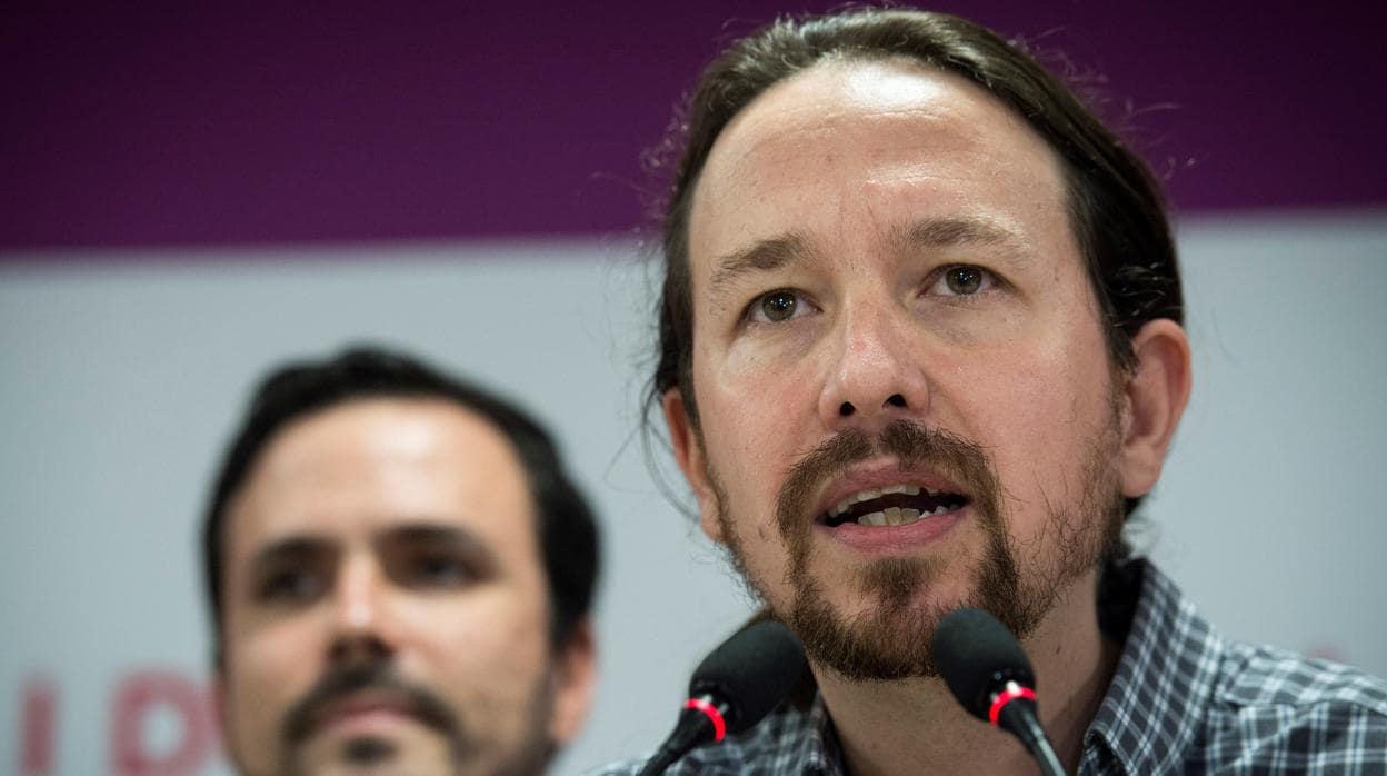 El líder de Podemos, Pablo Iglesias, comparece en la sede de Podemos en Madrid tras los resultados autonómicos