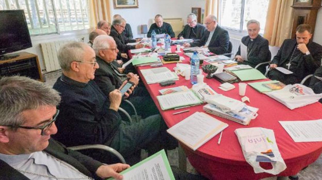 Los obispos catalanes en una reunión reciente de la CET