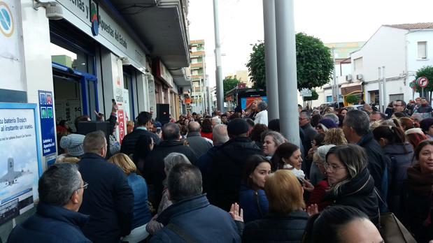 «El Gordo» se adelanta en Alaquàs: una administración regala 50 décimos de la Lotería de Navidad