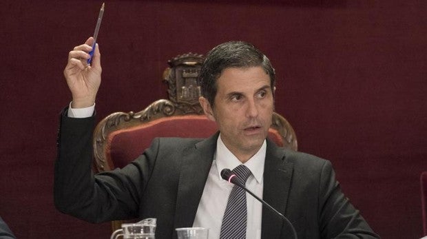 El alcalde de Alcalá de Henares vuelve a ser candidato del PSOE pese a estar procesado