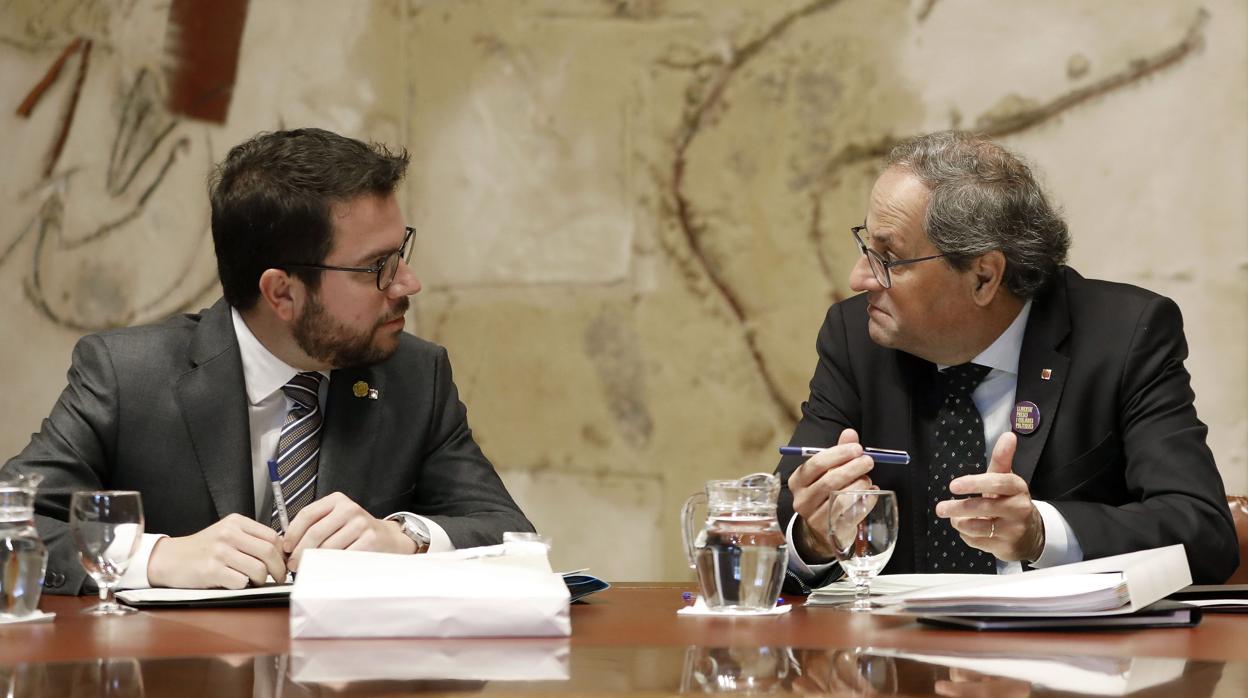 Pere Aragonés y Quim Torra durante una reunión del Govern