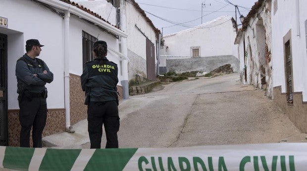 El sospechoso del asesinato de Laura Luelmo asaltó a una joven durante un permiso