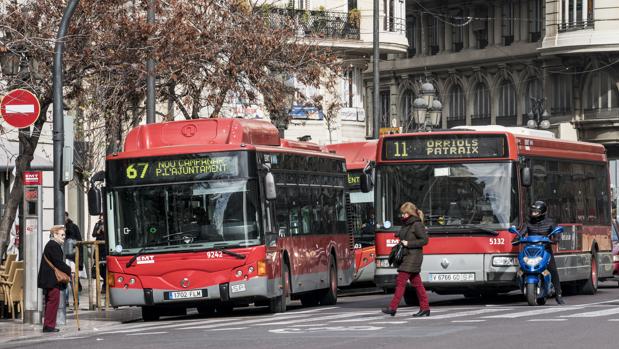 Los sindicatos convocan una huelga de la EMT de Valencia para enero y febrero