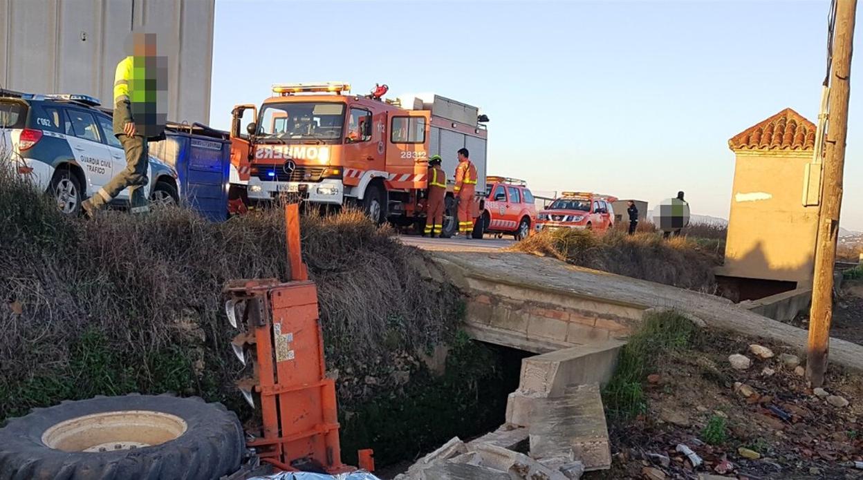 Lugar en el que ha volcado el hombre con el tractor