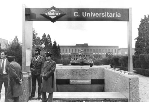 Estación de Ciudad Universitaria en 1987