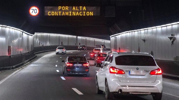 Los coches sin etiqueta de la DGT tampoco podrán circular este jueves en el interior de la M-30