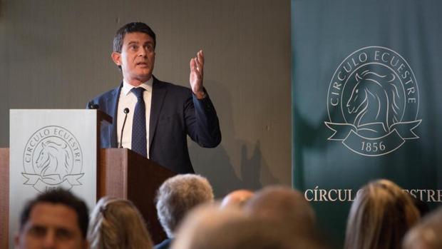 Manuel Valls avisa: «Los independentistas se están preparando para asaltar Barcelona»