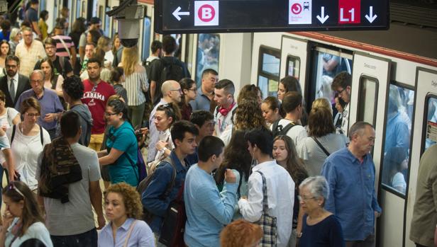 La plantilla del Metro de Barcelona irá a la huelga los cuatro días del Mobile World Congress