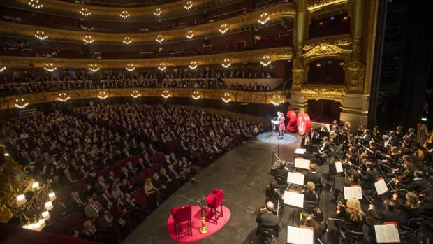 Cara y cruz en las subvenciones a los teatros de ópera: el Liceo, el más beneficiado; La Coruña, a la cola
