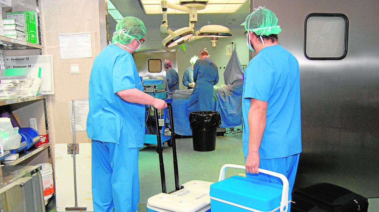 Equipo de extracción de órganos en el hospital Nuestra Señora del Prado de Talavera de la Reina