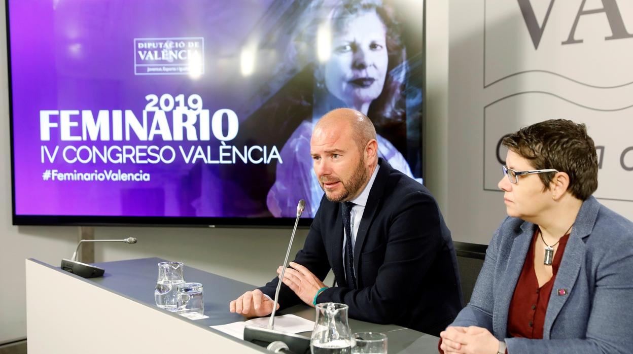 El presidente de la Diputación de Valencia, Toni Gaspar, en la presentación del Feminario