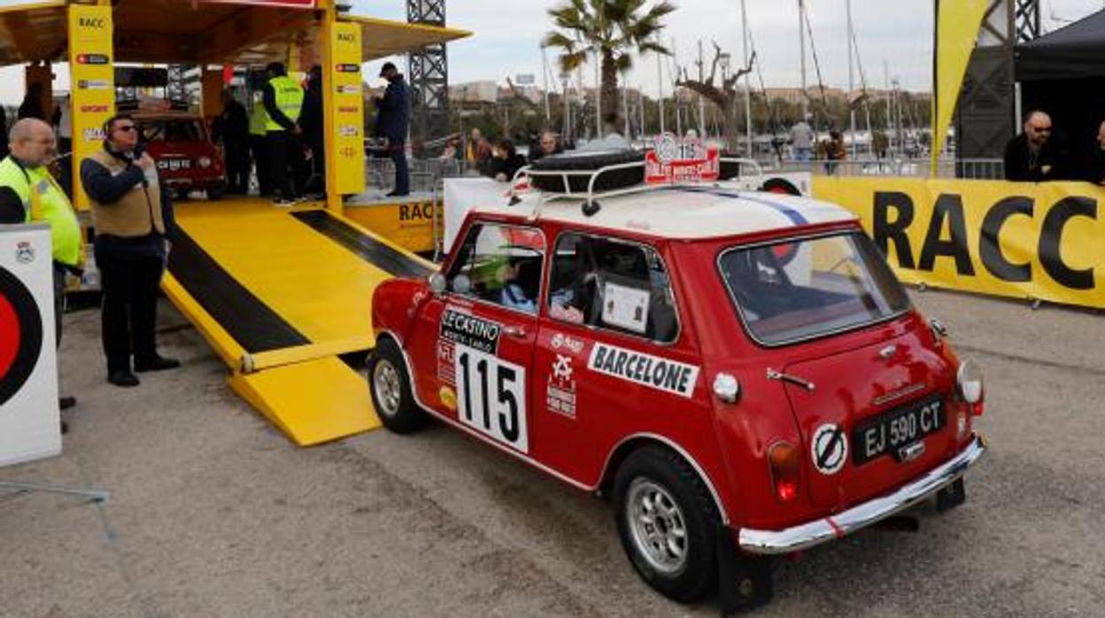 El coche más antiguo en la salida de Barcelona será un Lotus Elan de 1965