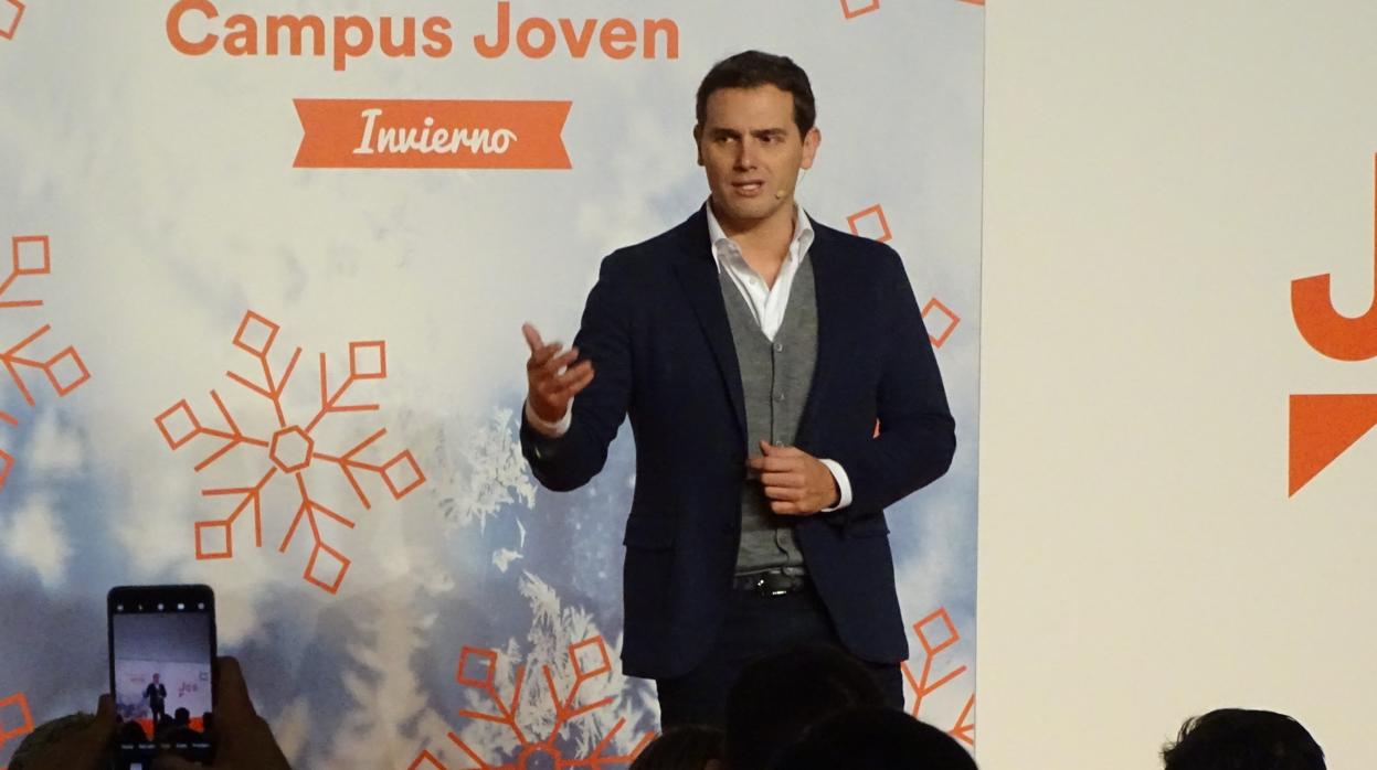 Albert Rivera durante su intervención en Pamplona