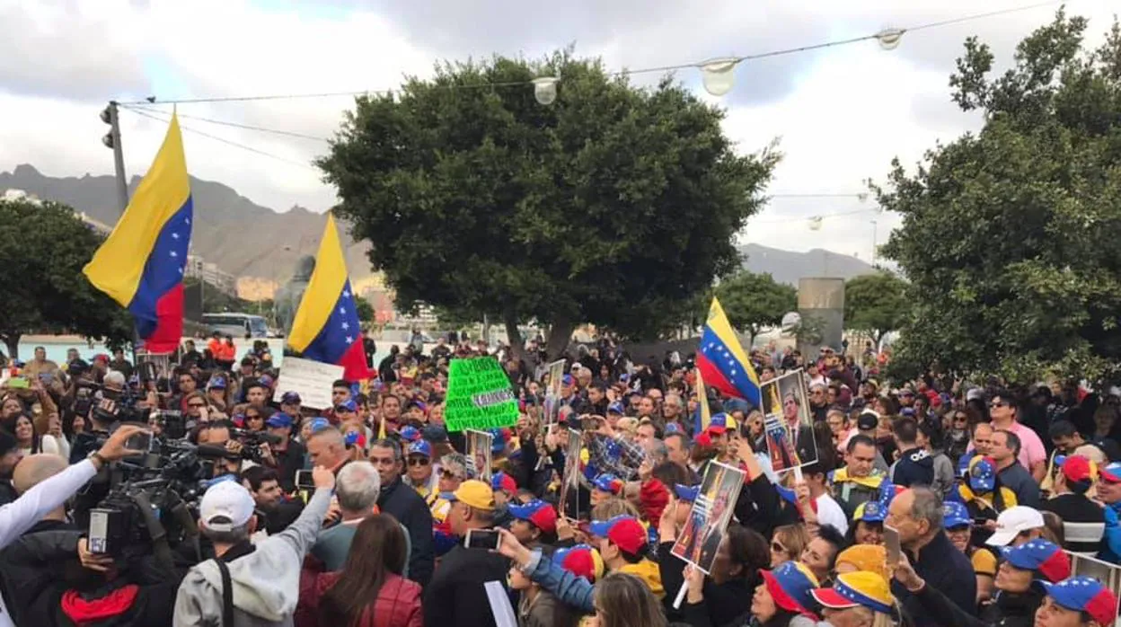 Acto en Tenerife por la democracia en Venezuela