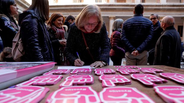 Nace #yoelijo, la campaña para reclamar el derecho a elegir la educación de los hijos