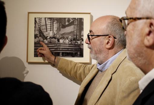 El conseller Manuel Alcaraz, en la inauguración de la muestra