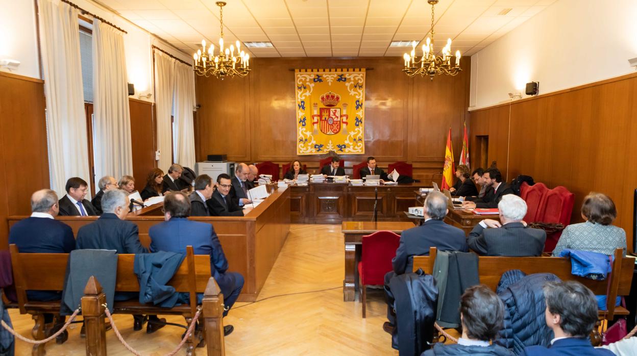 Juicio por las prejubilaciones de Caja Segovia