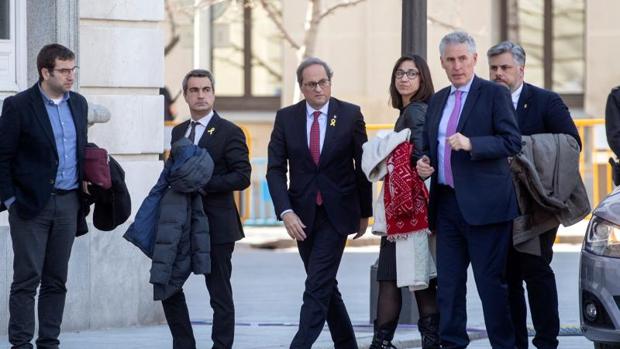 Las anécdotas del primer día del juicio al «procés»