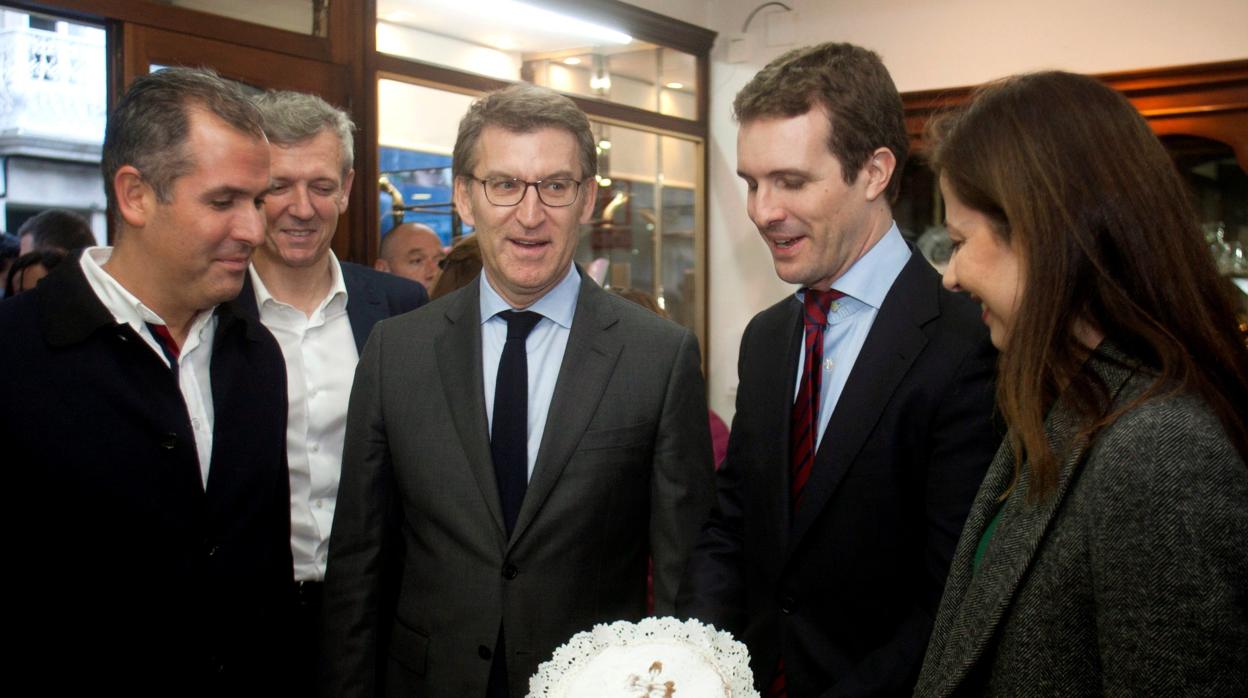 Pablo Casado y Alberto Núñez Feijóo, el jueves en Pontevedra