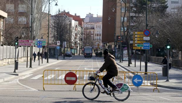 Valladolid reabre al tráfico el centro tras bajar los niveles de contaminación