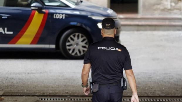 La Policía libera en tres horas a una joven retenida con fines sexuales en Bilbao